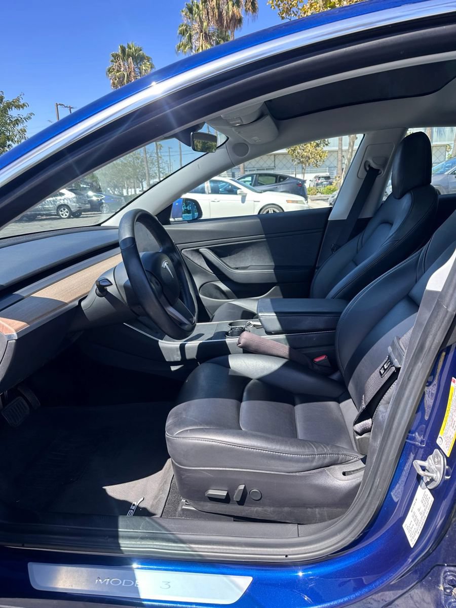 Used 2019 Tesla Model 3 Long Range AWD/4WD image 3