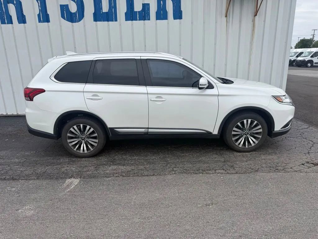 Used 2020 Mitsubishi Outlander SEL AWD/4WD image 9