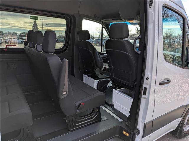 Used 2024 Mercedes-Benz Sprinter 2500 image 15