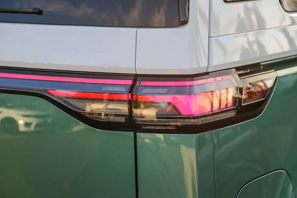 New 2025 Volkswagen ID. Buzz Pro S Plus image 13