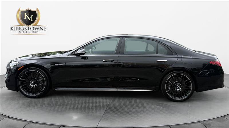 Used 2024 Mercedes-Benz S 63 AMG S image 2