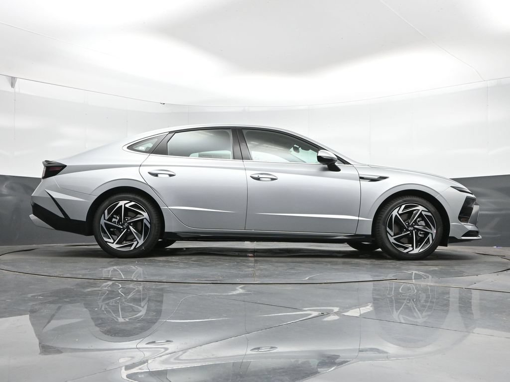 New 2026 Hyundai Sonata SEL AWD/4WD image 42