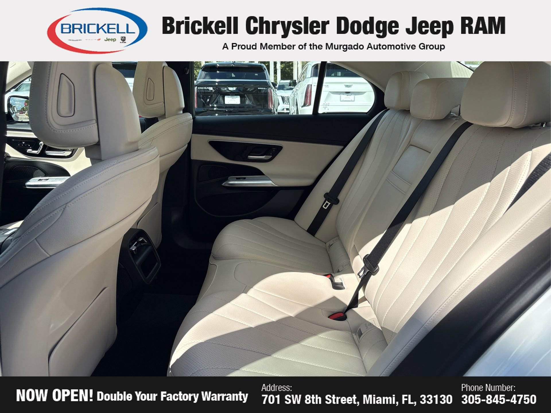 Used 2024 Mercedes-Benz E 350 4MATIC Sedan image 10