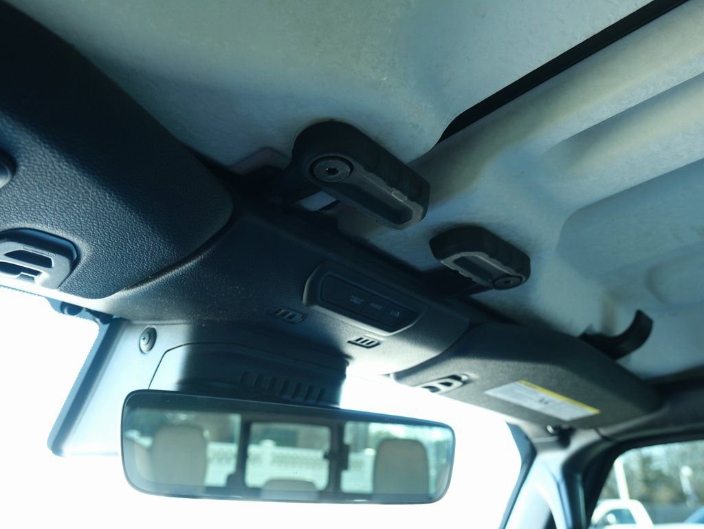 Used 2022 Jeep Gladiator Overland image 16