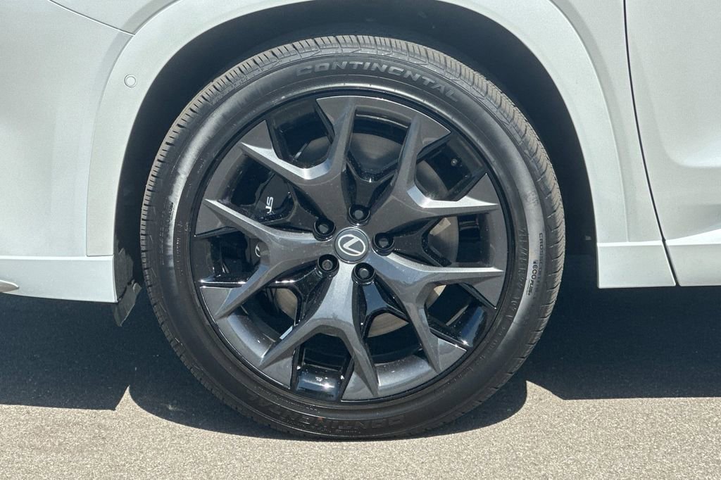 New 2026 Lexus TX 500h AWD image 26