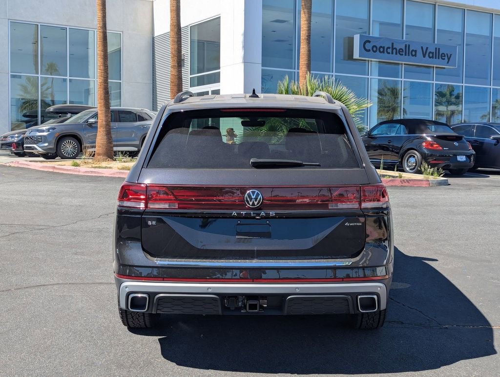 New 2026 Volkswagen Atlas Peak Edition image 4