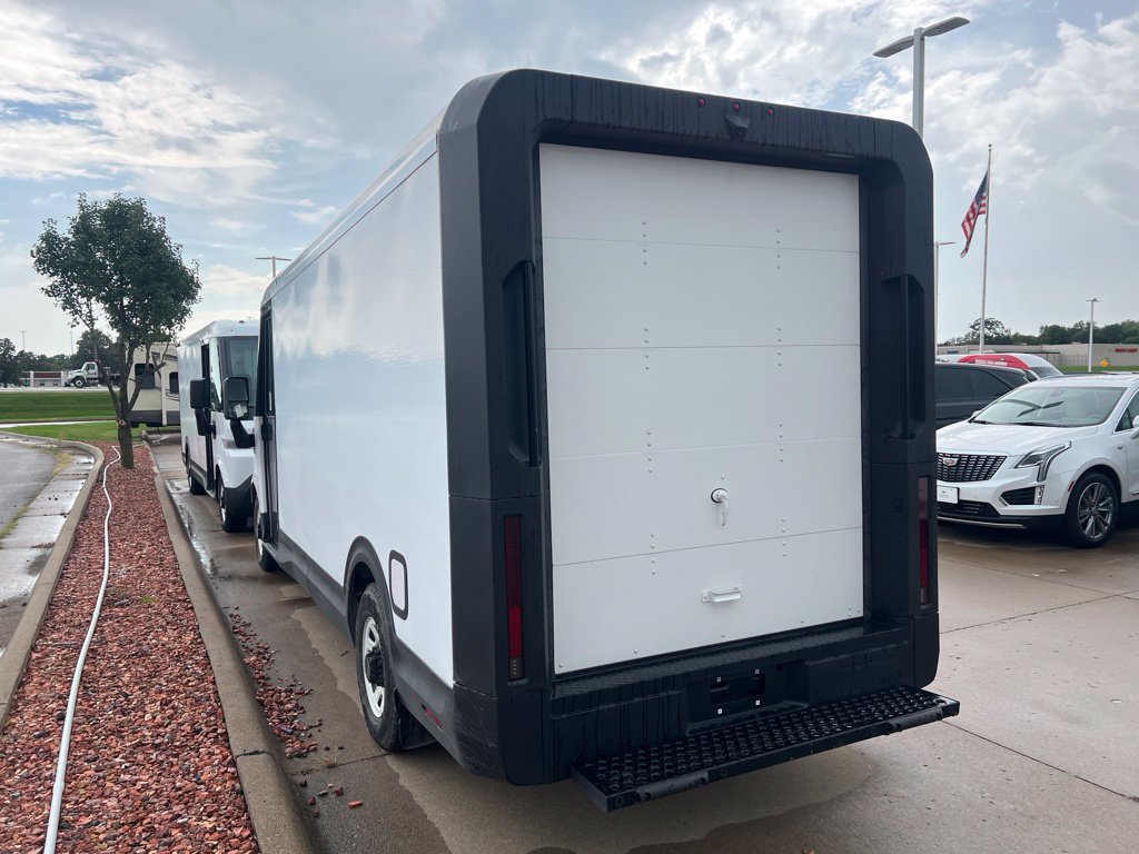 Used 2024 Chevrolet Brightdrop 600 w/ Commercial Equipment Package AWD/4WD image 4