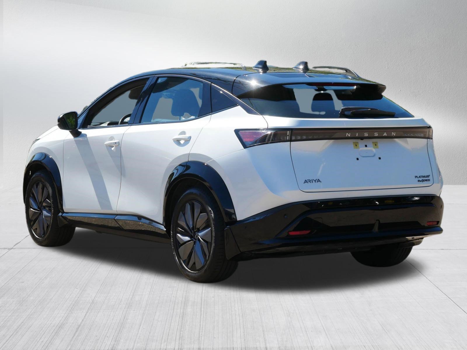 Certified 2024 Nissan Ariya AWD image 5
