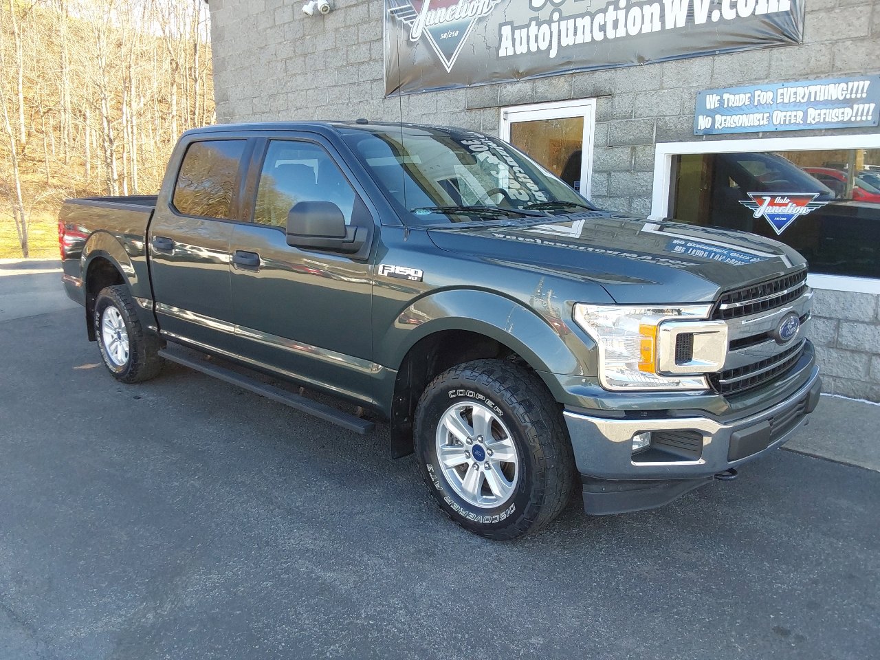 Used 2018 Ford F150 XLT image 2