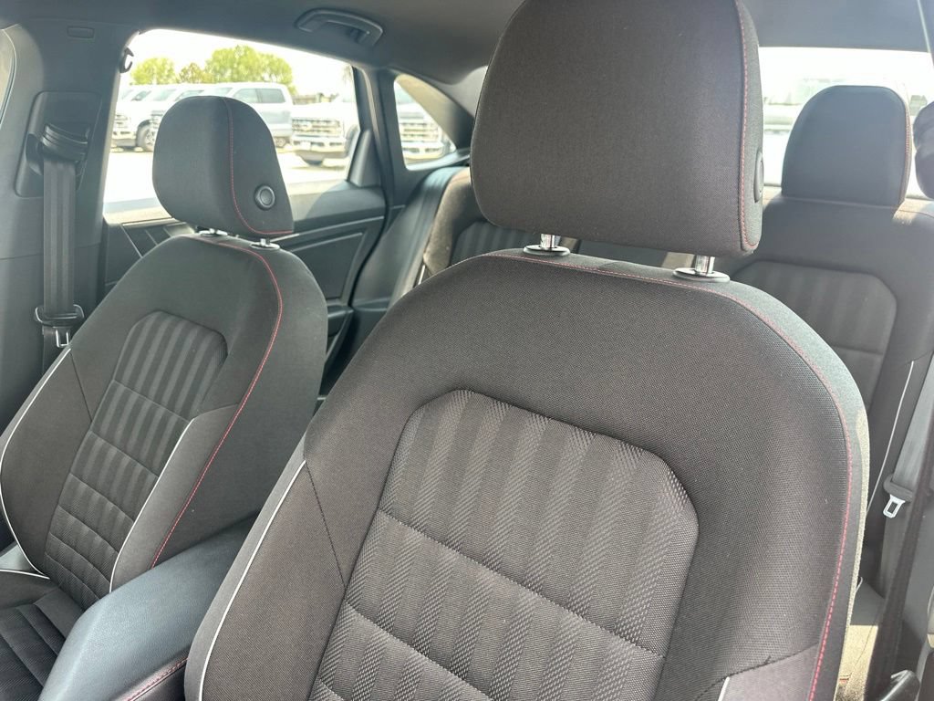 Used 2019 Volkswagen Jetta GLI FWD image 15