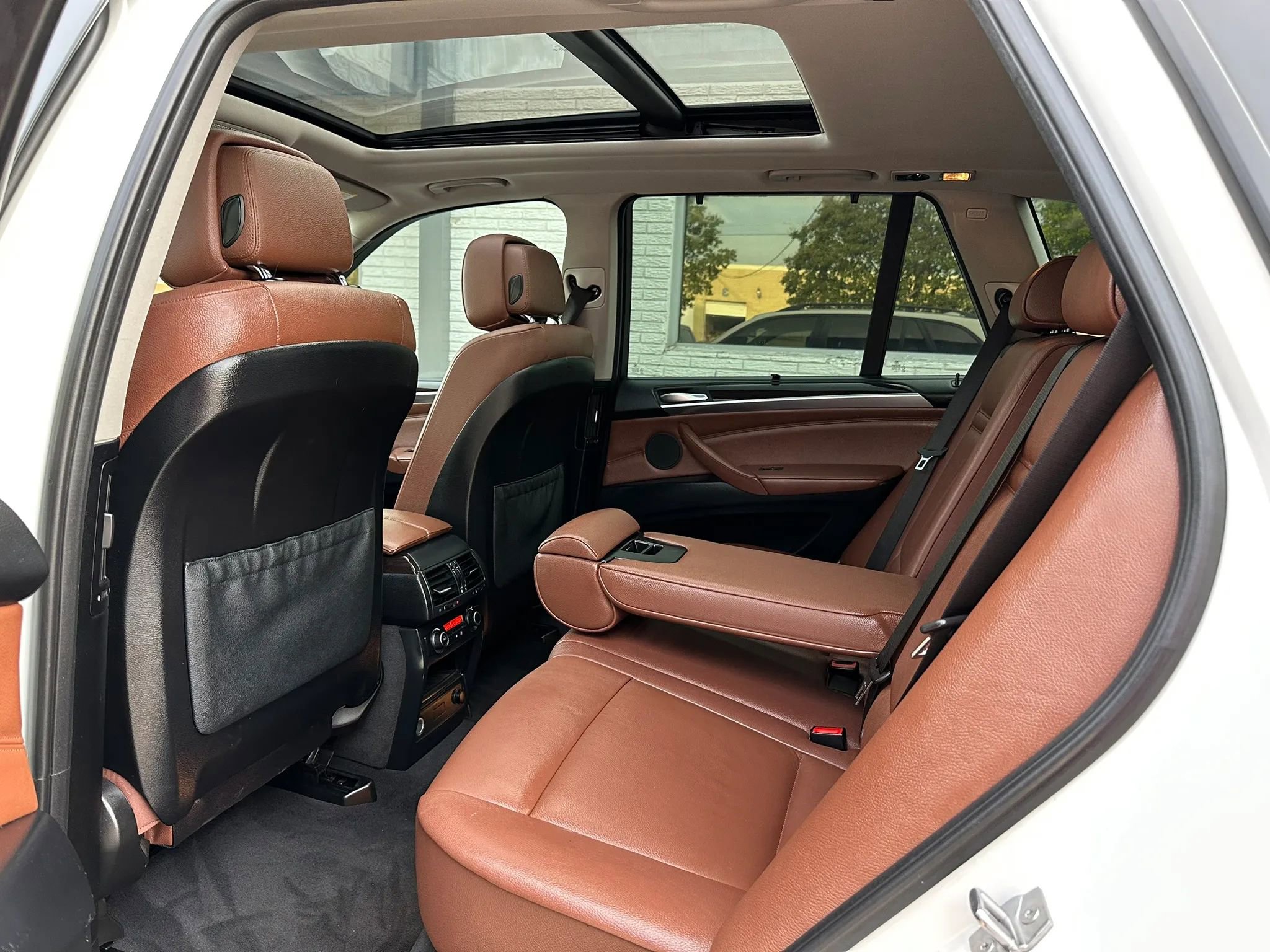 Used 2012 BMW X5 xDrive35d image 19