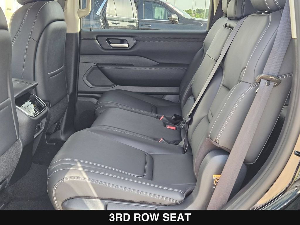 New 2026 Nissan Armada SV RWD image 16