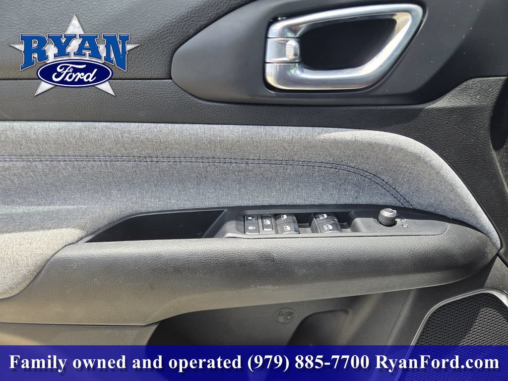 Used 2024 Jeep Compass Sport AWD/4WD image 14