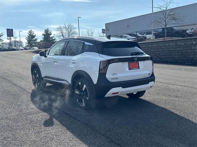 New 2026 Nissan Kicks SR w/ SR Premium Package image 6