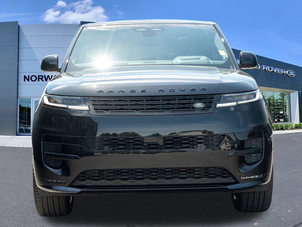 New 2026 Land Rover Range Rover Sport Dynamic SE AWD/4WD image 2