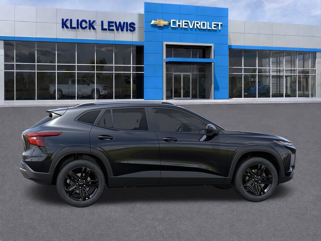 New 2026 Chevrolet Trax ACTIV w/ Sunroof Package FWD image 5