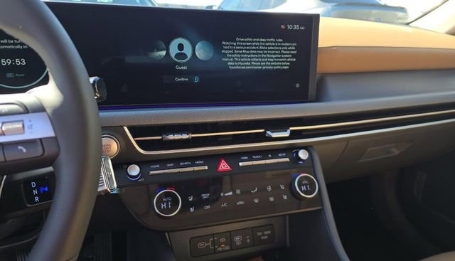 Used 2025 Hyundai Sonata Limited image 6