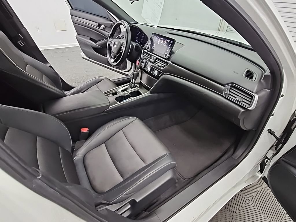 Used 2019 Honda Accord Sport image 35
