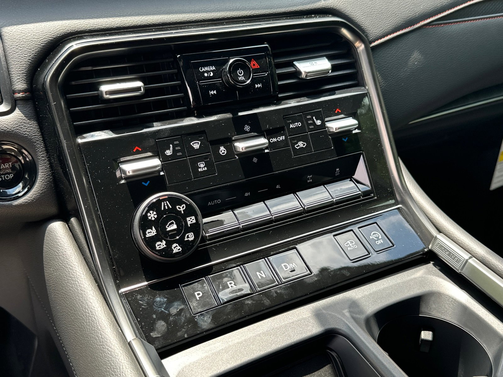 New 2025 Nissan Armada PRO-4X image 33