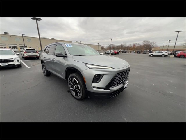 Certified 2025 Buick Enclave Sport Touring image 2