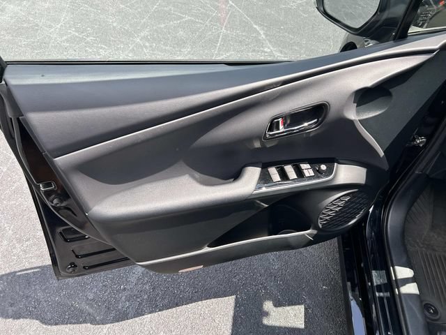 Used 2022 Toyota Prius Limited w/ Premium Convenience Package FWD image 21