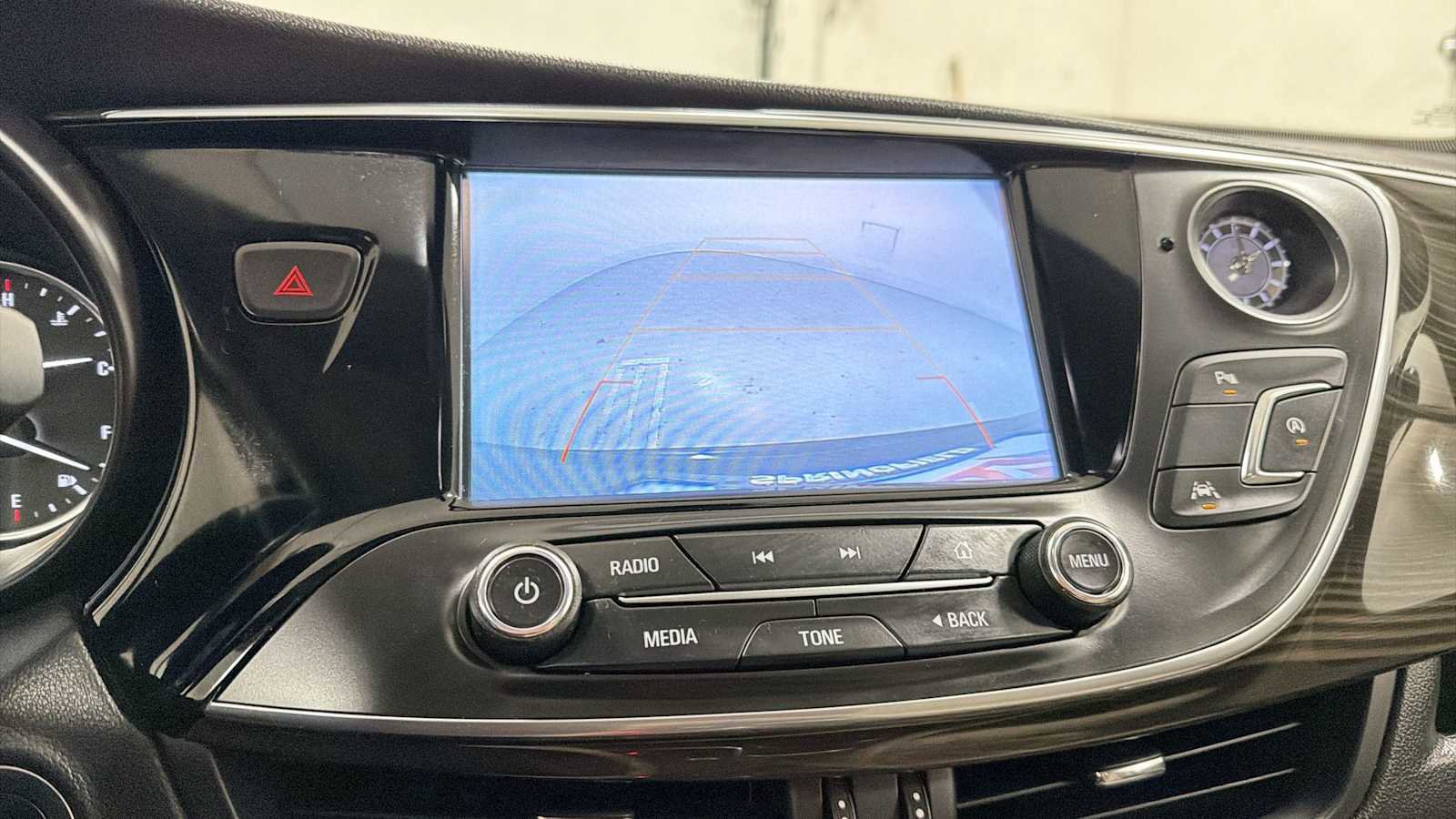 Used 2020 Buick Envision Premium image 19