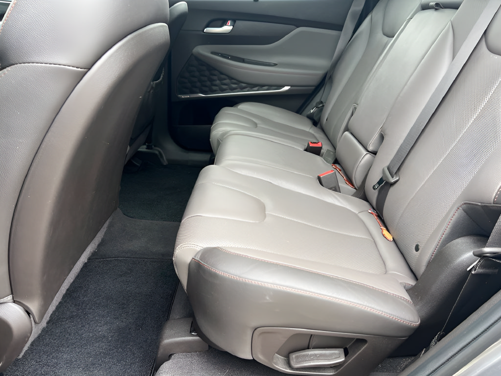 Used 2020 Hyundai Santa Fe Limited AWD/4WD image 12