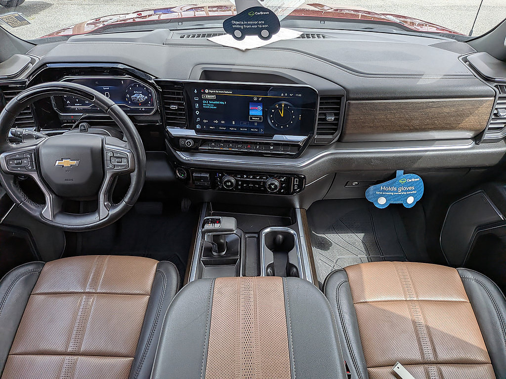 Certified 2025 Chevrolet Silverado 1500 High Country AWD/4WD image 73