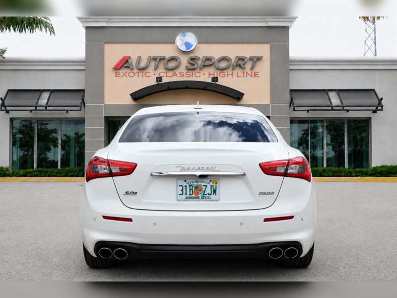 Used 2019 Maserati Ghibli S Q4 AWD/4WD image 3