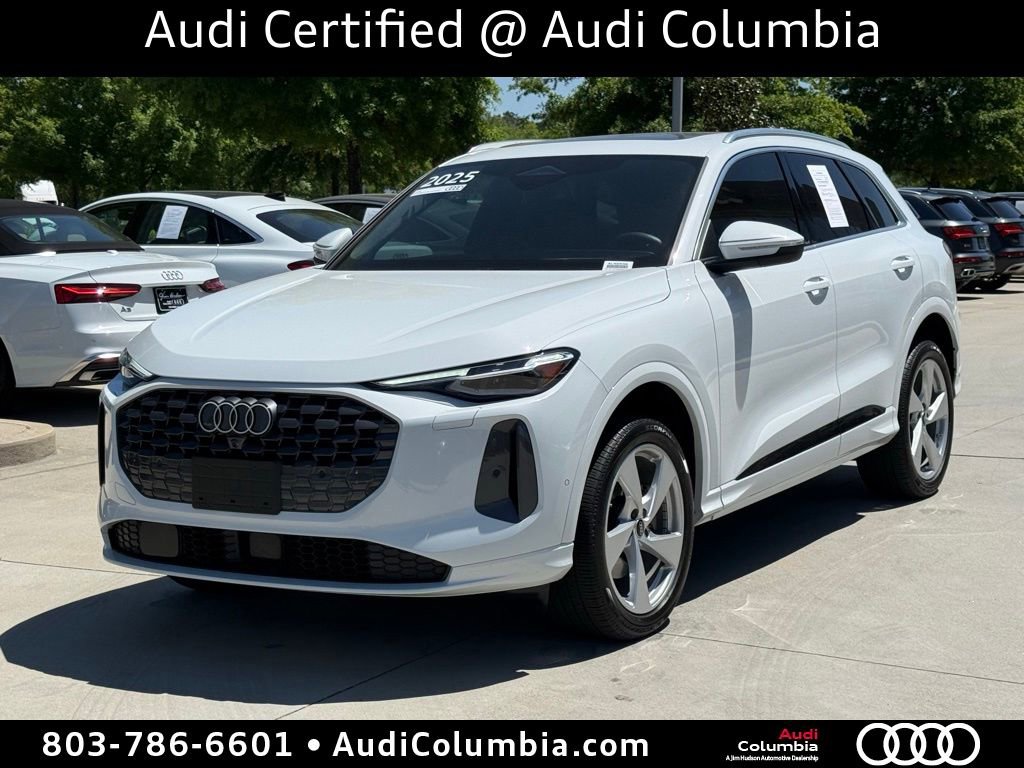 Used 2025 Audi Q5 Premium Plus w/ Premium Plus AWD/4WD image 9