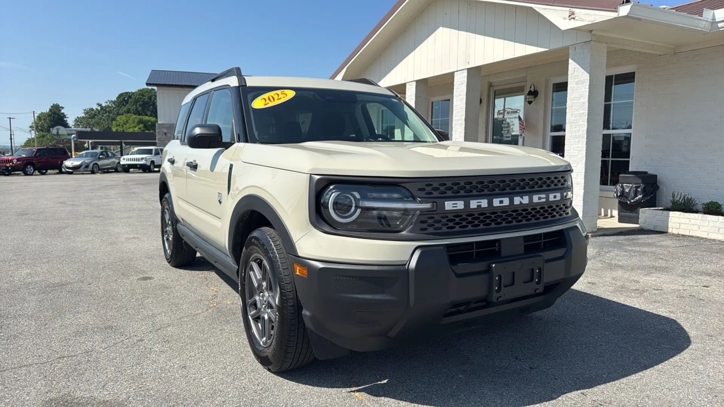 Used 2025 Ford Bronco Sport Big Bend AWD/4WD image 8
