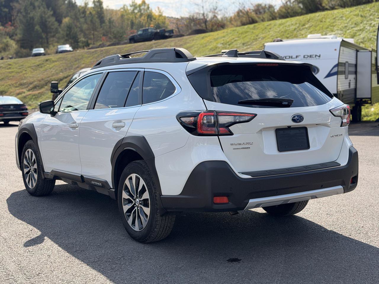 Used 2025 Subaru Outback Limited AWD/4WD image 7