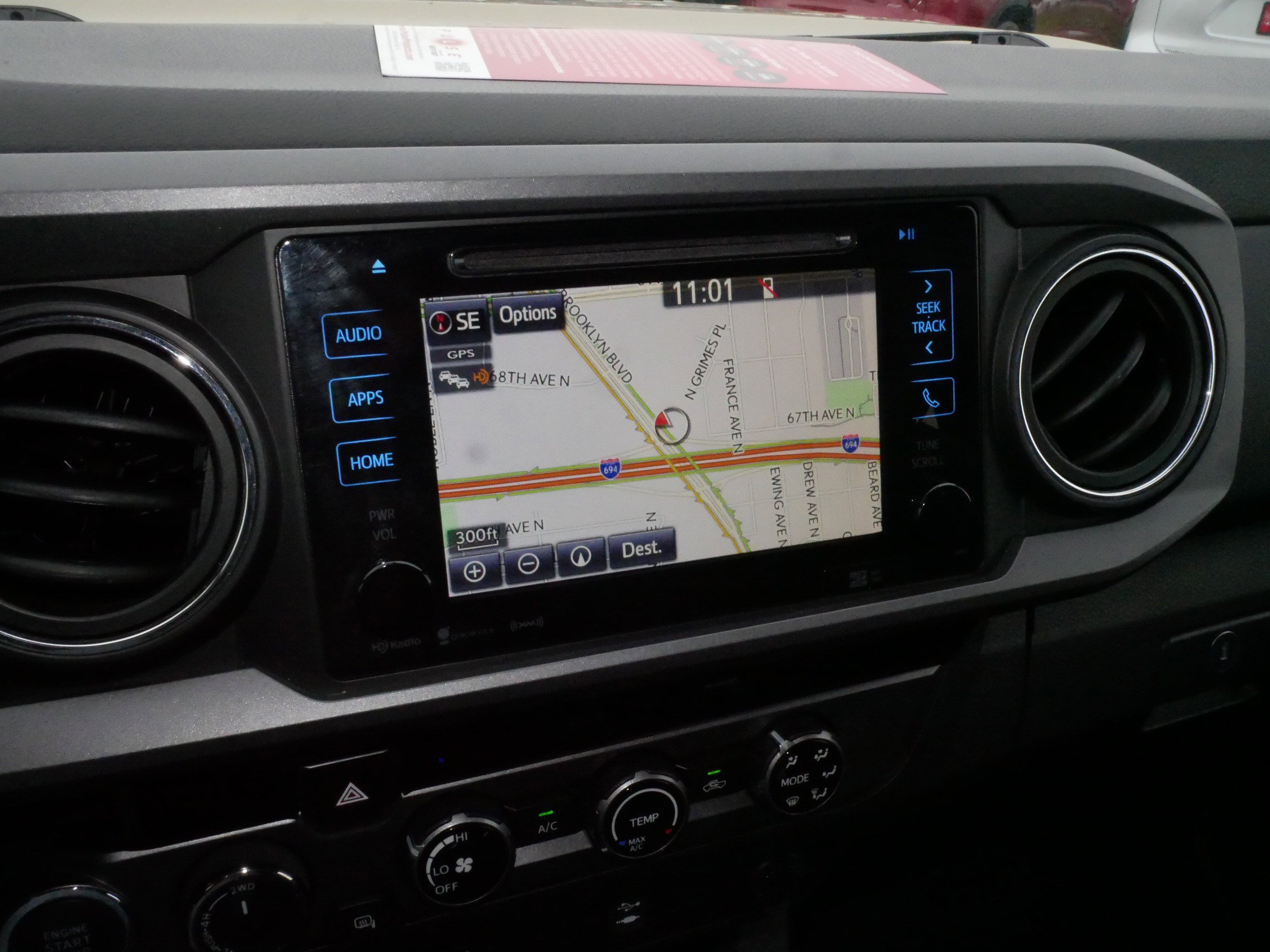 Used 2017 Toyota Tacoma TRD Off-Road w/ Tow Package (A/T) image 22