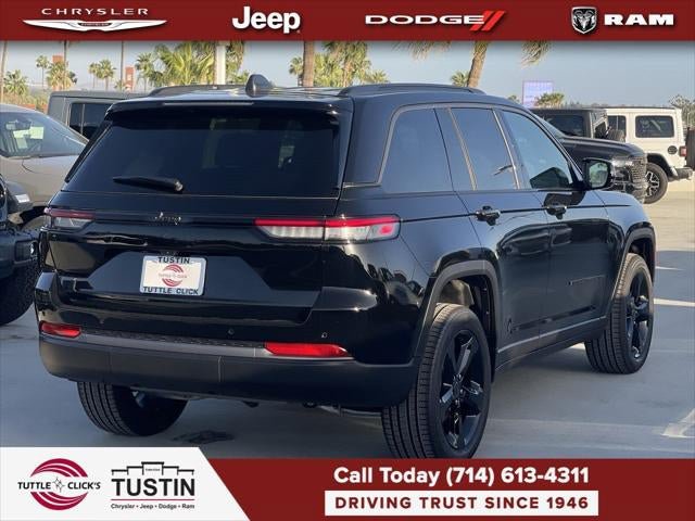 New 2027 Jeep Grand Cherokee Limited w/ Limited Altitude Package RWD image 46