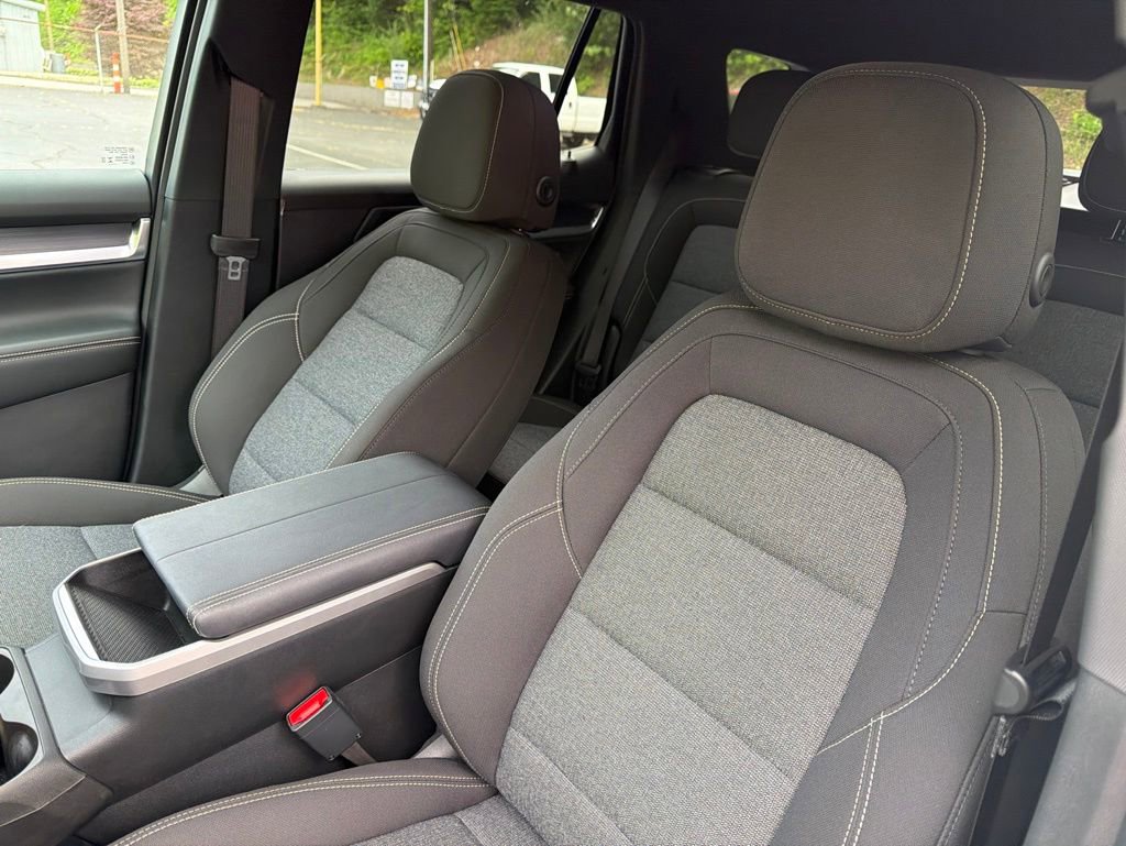 New 2026 GMC Terrain Elevation FWD image 10