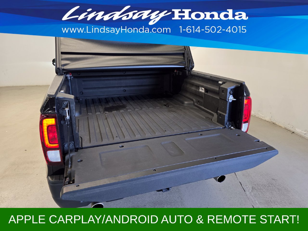 Used 2025 Honda Ridgeline Sport image 9