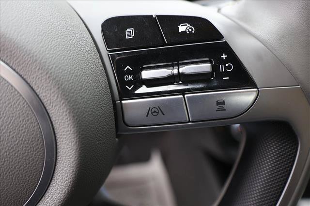 Certified 2024 Hyundai Elantra SEL w/ Convenience Package FWD image 16