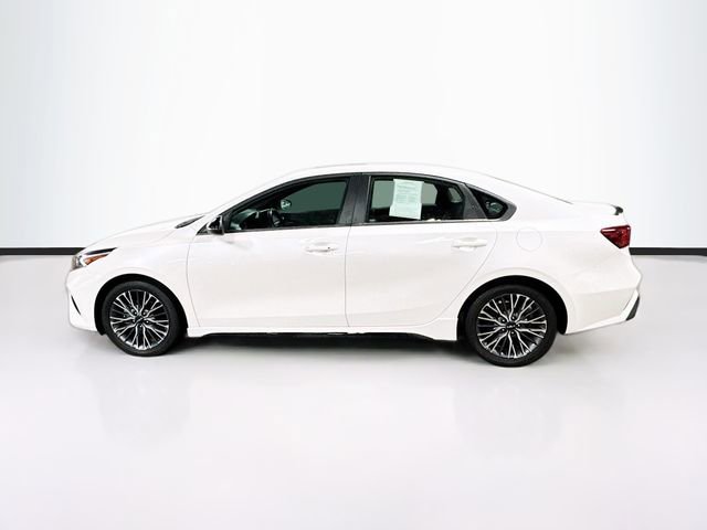 Used 2023 Kia Forte GT-Line w/ GT-Line Premium Package FWD image 4