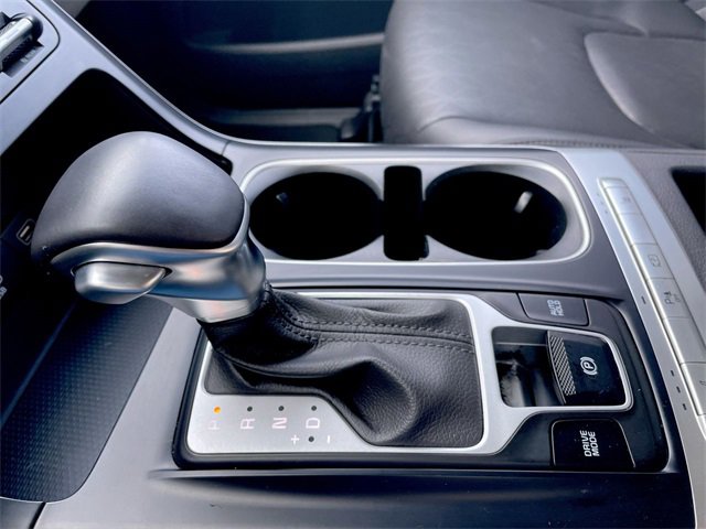 Used 2024 Kia Carnival LX image 19