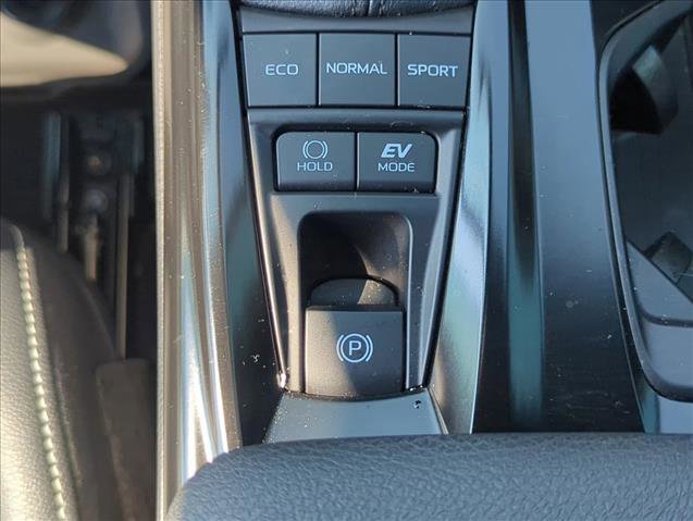 Certified 2025 Toyota Camry SE image 13