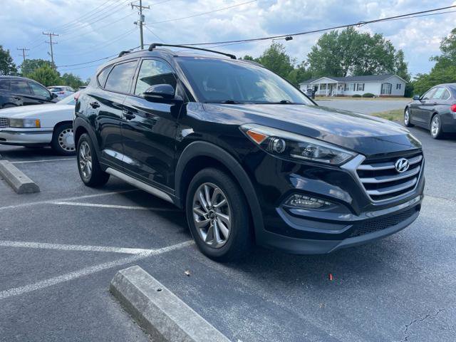 Used 2017 Hyundai Tucson SE Plus FWD image 4