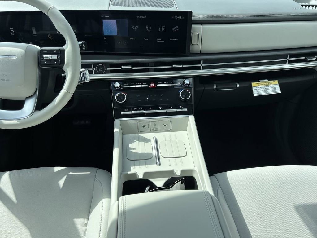 New 2026 Hyundai Santa Fe SE image 5