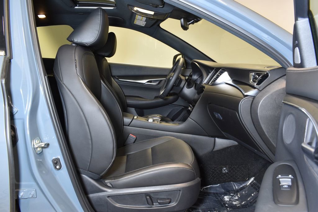 Certified 2025 INFINITI QX55 Luxe w/ Cargo Package image 32