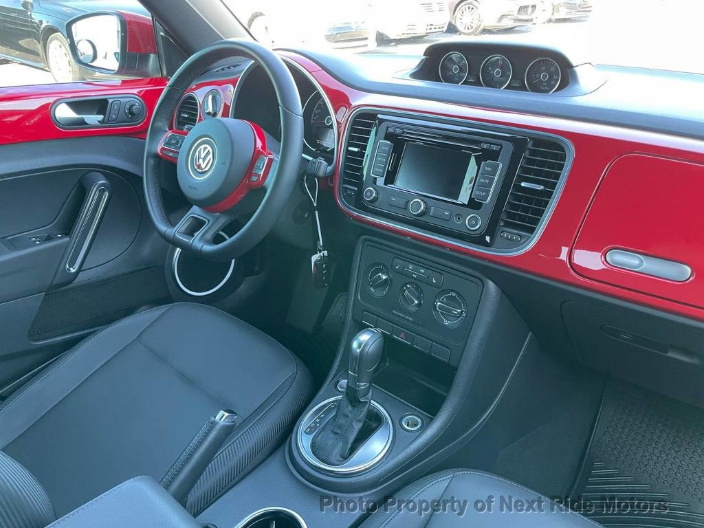 Used 2013 Volkswagen Beetle TDI FWD image 15