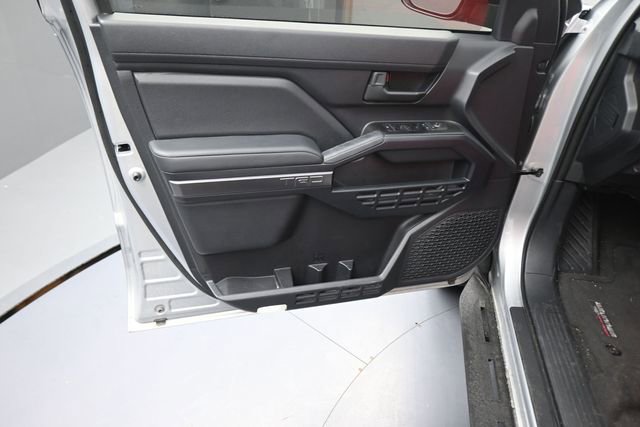 Used 2025 Toyota 4Runner TRD Off-Road AWD/4WD image 79