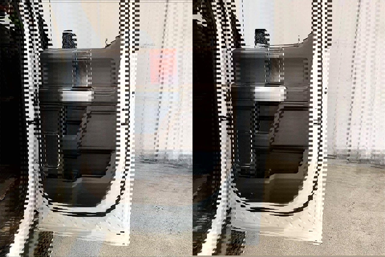 Used 2022 Ford F350 King Ranch w/ Chrome Package image 23