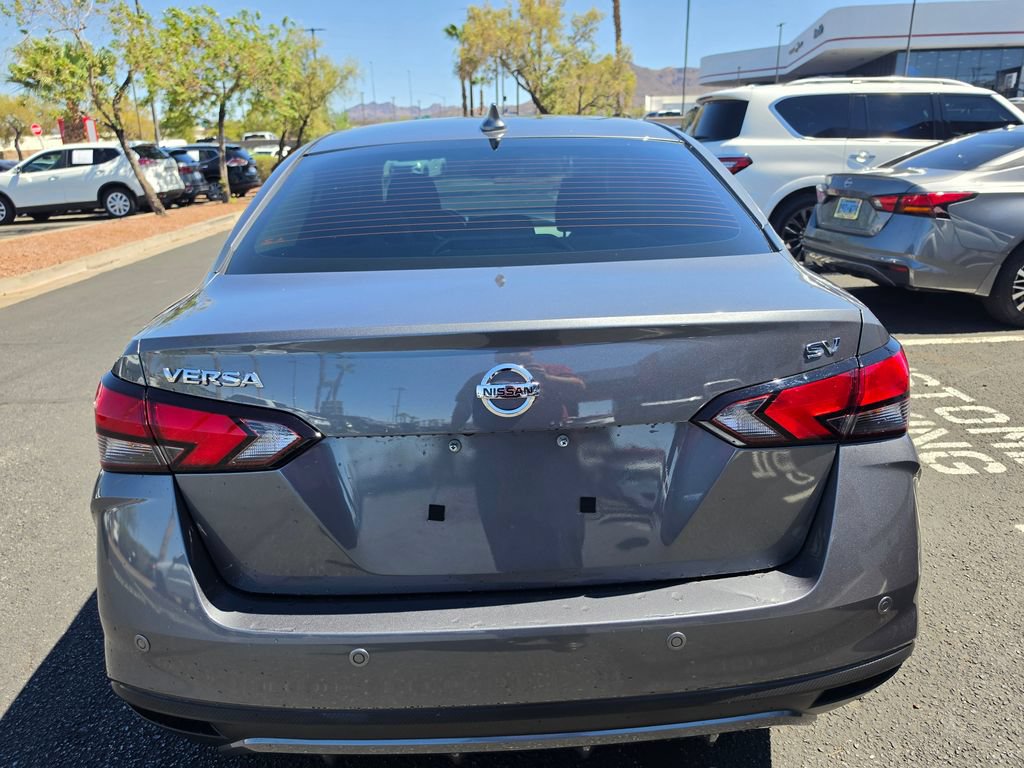 Used 2021 Nissan Versa SV FWD image 6