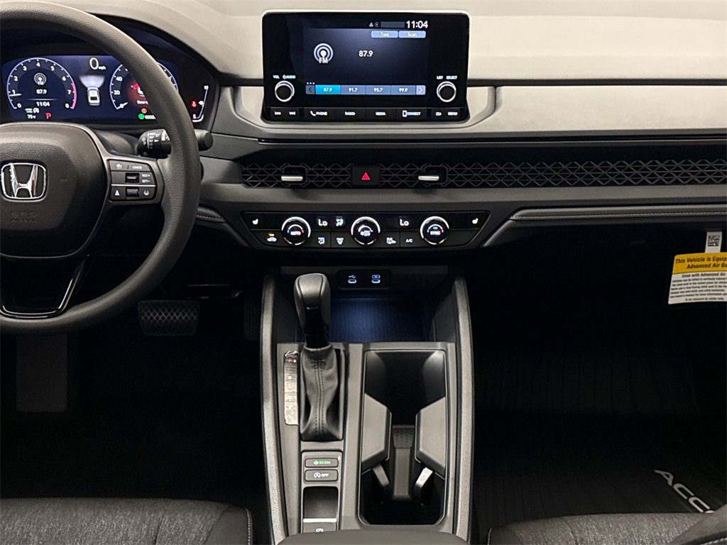 New 2025 Honda Accord SE image 10