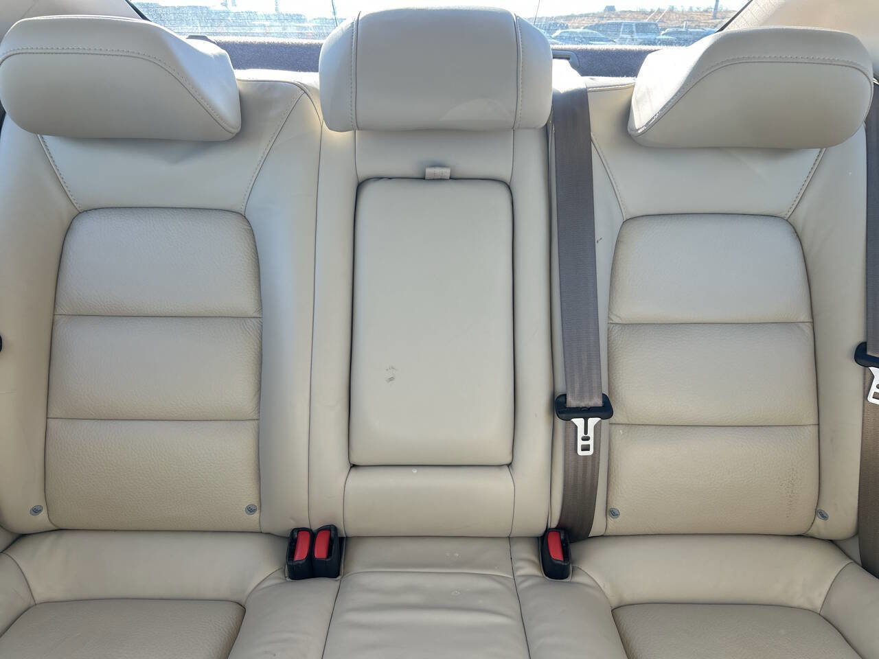 Used 2011 Volvo S80 3.2 w/ Climate Pkg image 27