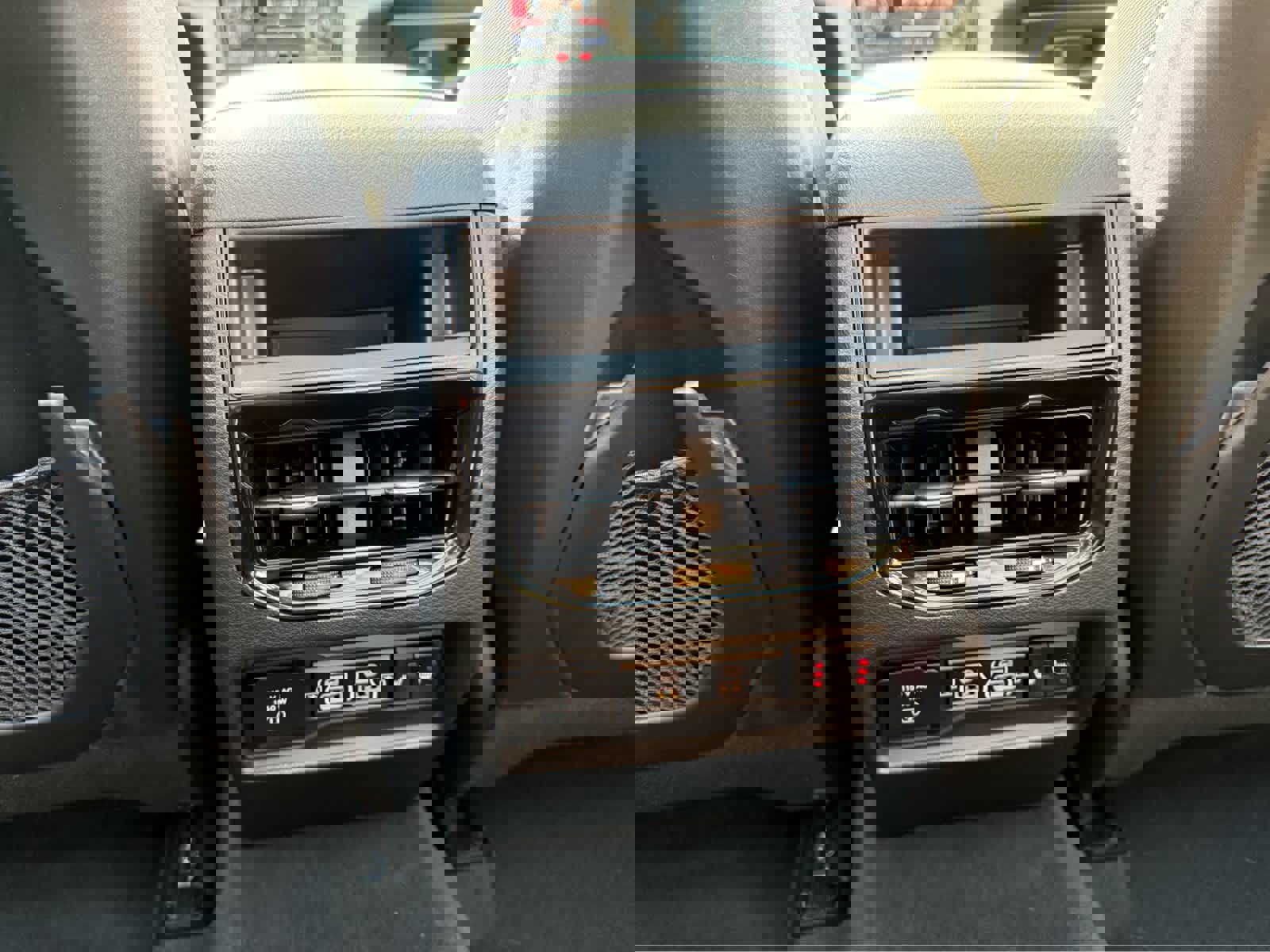 Used 2023 Jeep Grand Cherokee 30th Anniversary image 26